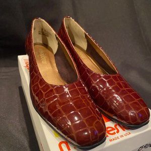 Brown Magdesians.  Size 9N.  Short heel.
